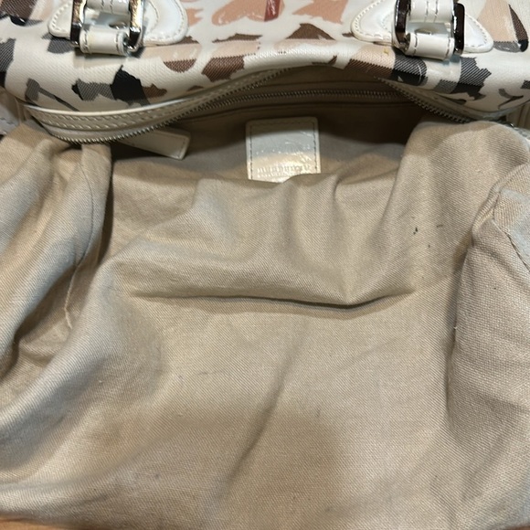 Burberry patent Nova check heart Chester bowling bag with COA. - Picture 15 of 16